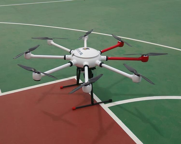 消防無人機(jī)噴水